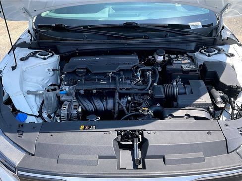 Used 2025 Kia K4 FWD image 10