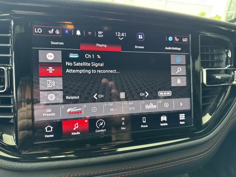 Used 2025 Dodge Durango GT AWD/4WD image 22