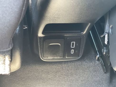 Certified 2023 Chevrolet TrailBlazer LT w/ Convenience Package FWD image 20