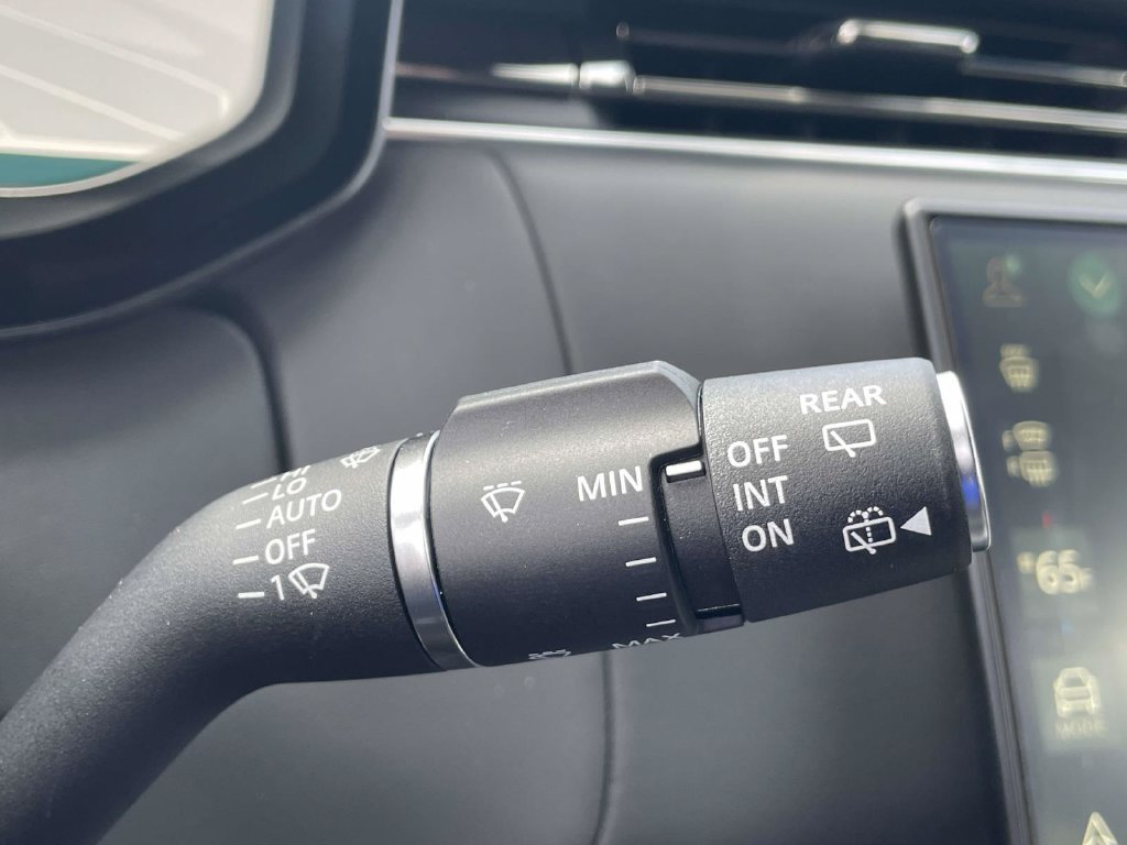 New 2026 Land Rover Range Rover SE AWD/4WD image 38