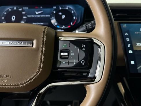 Used 2023 Land Rover Range Rover Sport SE Dynamic image 40