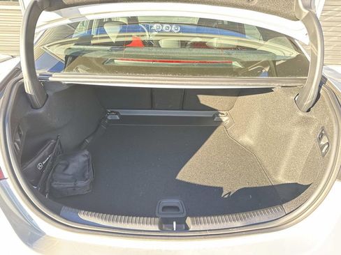 Used 2025 Mercedes-Benz C 300 Sedan image 13