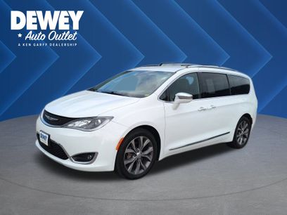 Used 2018 Chrysler Pacifica Limited
