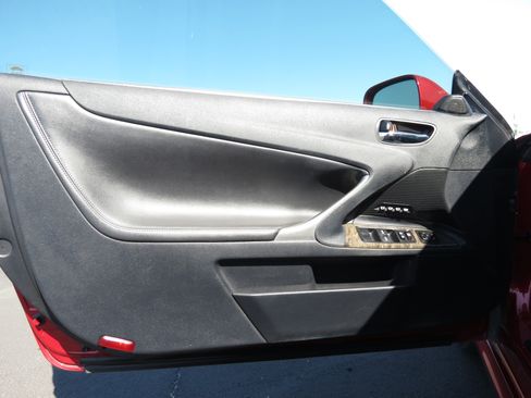 Used 2010 Lexus IS 250C image 22