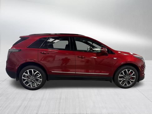 Used 2025 Cadillac XT5 Sportv w/ Technology Package AWD/4WD image 8