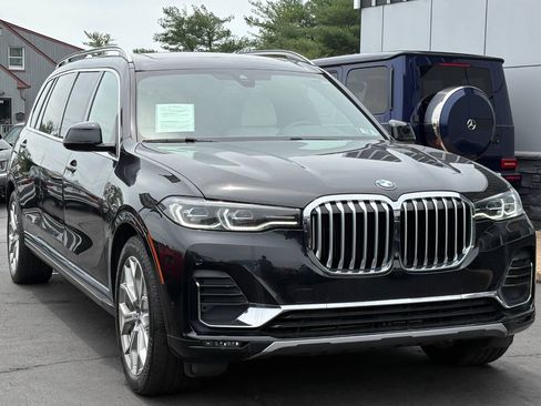 Used 2019 BMW X7 xDrive40i w/ Luxury Seating Package AWD/4WD image 14