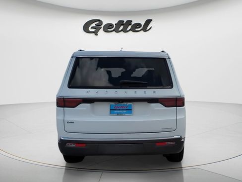 Used 2022 Jeep Wagoneer Series I w/ Convenience Group I image 4