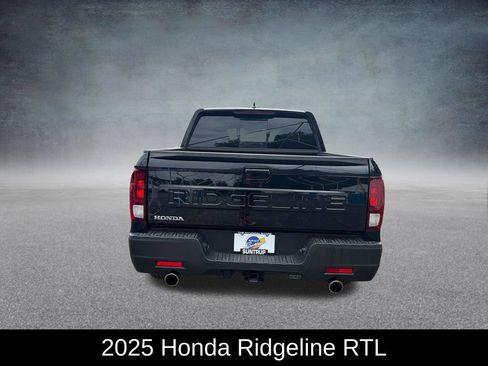 Used 2025 Honda Ridgeline RTL image 3