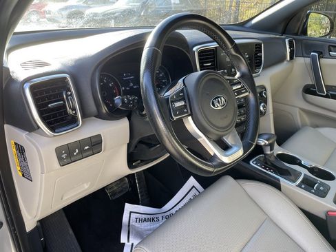 Used 2022 Kia Sportage Nightfall Edition w/ Nightfall Fwd Premium Package image 10