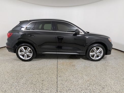 Certified 2023 Audi Q3 2.0T Premium w/ Convenience Package AWD/4WD image 8