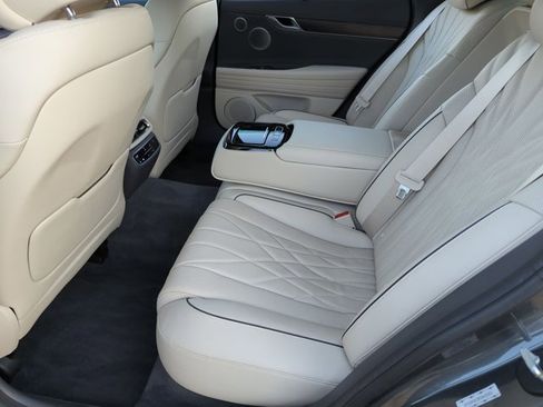 Used 2021 Genesis G80 2.5T w/ Prestige Package image 18