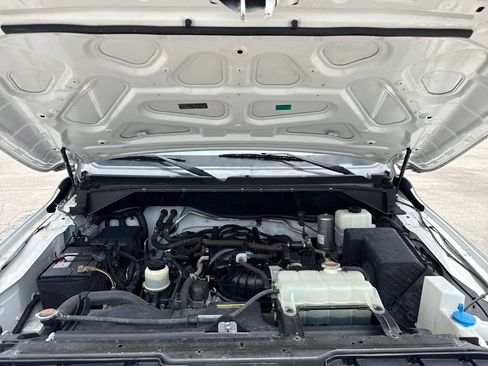 Used 2021 Nissan NV 2500 SV RWD image 26