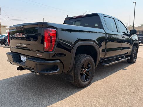 Used 2024 GMC Sierra 1500 AT4 w/ AT4 Preferred Package AWD/4WD image 8
