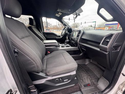 Used 2016 Ford F150 XLT w/ Equipment Group 302A Luxury image 21