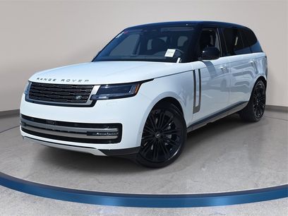 New 2025 Land Rover Range Rover Long Wheelbase SE
