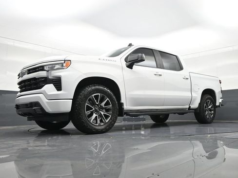 Used 2023 Chevrolet Silverado 1500 RST image 23