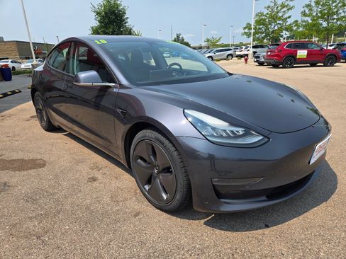 Used 2018 Tesla Model 3 Long Range AWD/4WD image 3