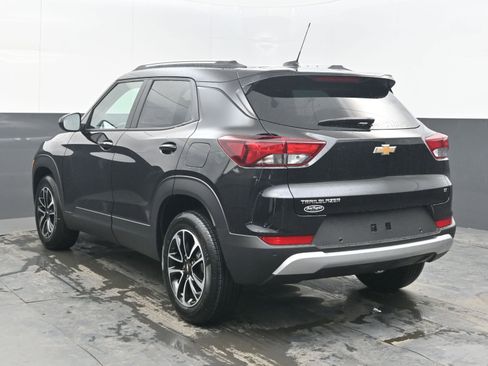 New 2026 Chevrolet TrailBlazer LT w/ Driver Confidence Package FWD image 8