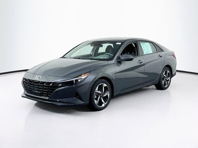 Used 2023 Hyundai Elantra SEL w/ Convenience Package