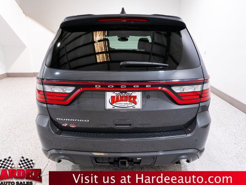 Used 2023 Dodge Durango AWD image 4