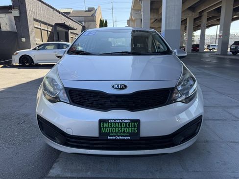 Used 2015 Kia Rio LX image 2