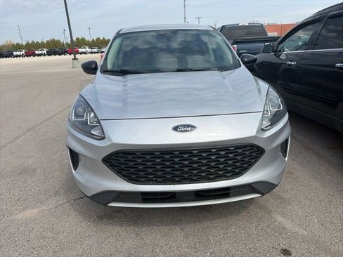 Used 2020 Ford Escape SE AWD/4WD image 2