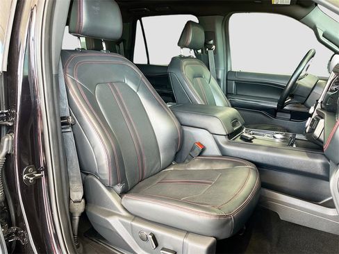 Used 2024 Ford Expedition Max Limited image 31