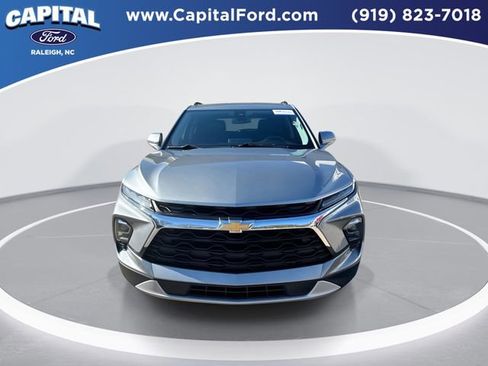 Used 2024 Chevrolet Blazer LT w/ Convenience Package image 3