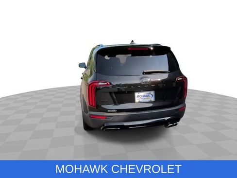 Used 2021 Kia Telluride EX w/ EX Premium Package AWD/4WD image 8