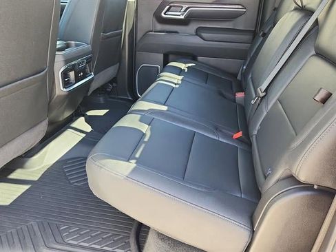 Used 2026 Chevrolet Silverado 1500 LTZ AWD/4WD image 10