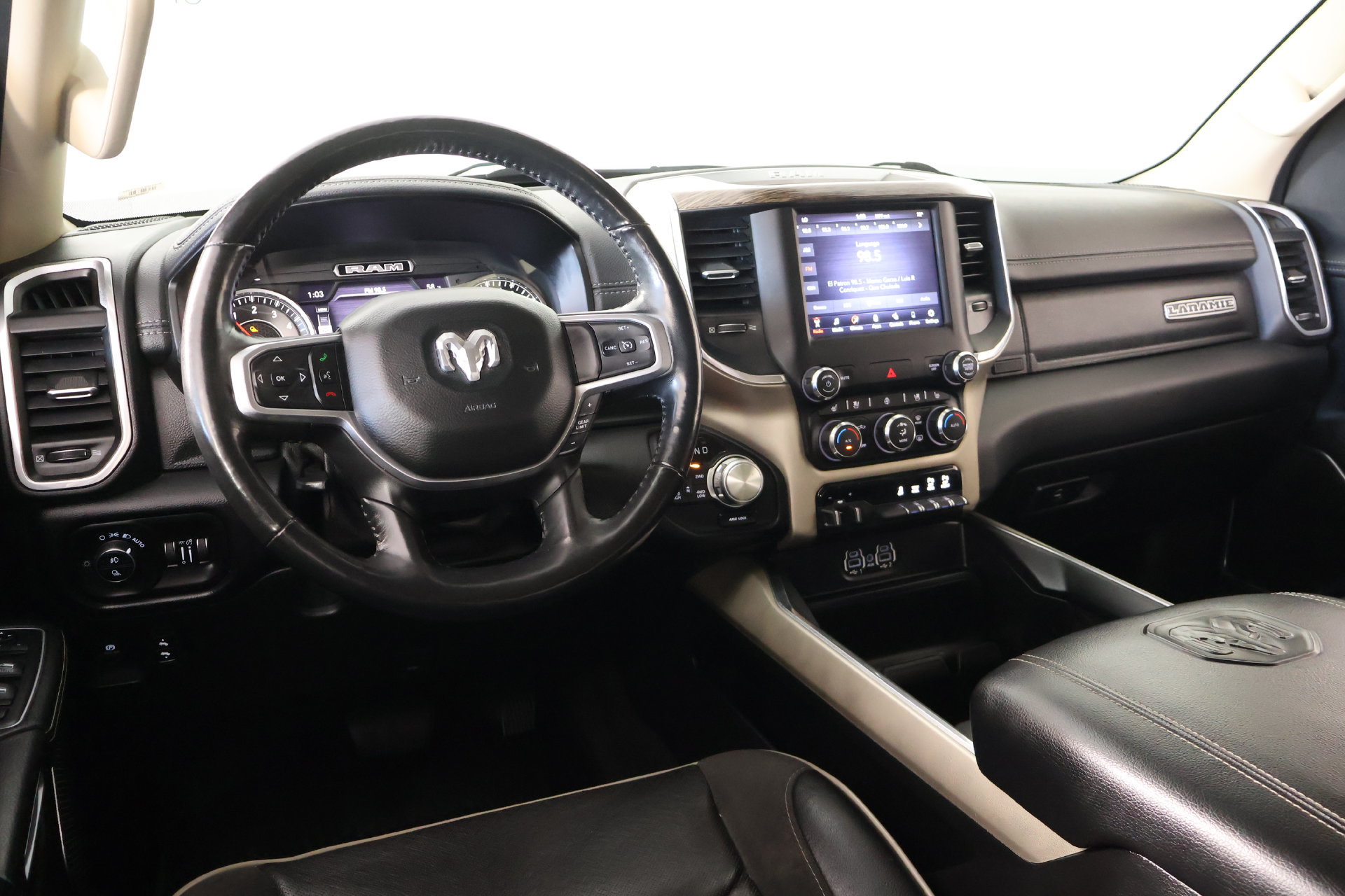 Used 2020 RAM 1500 Laramie AWD/4WD image 2