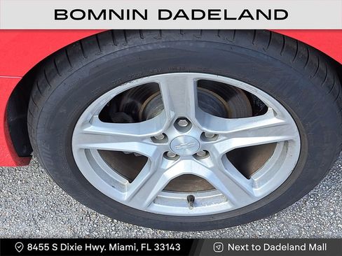 Used 2019 Chevrolet Camaro LT image 11