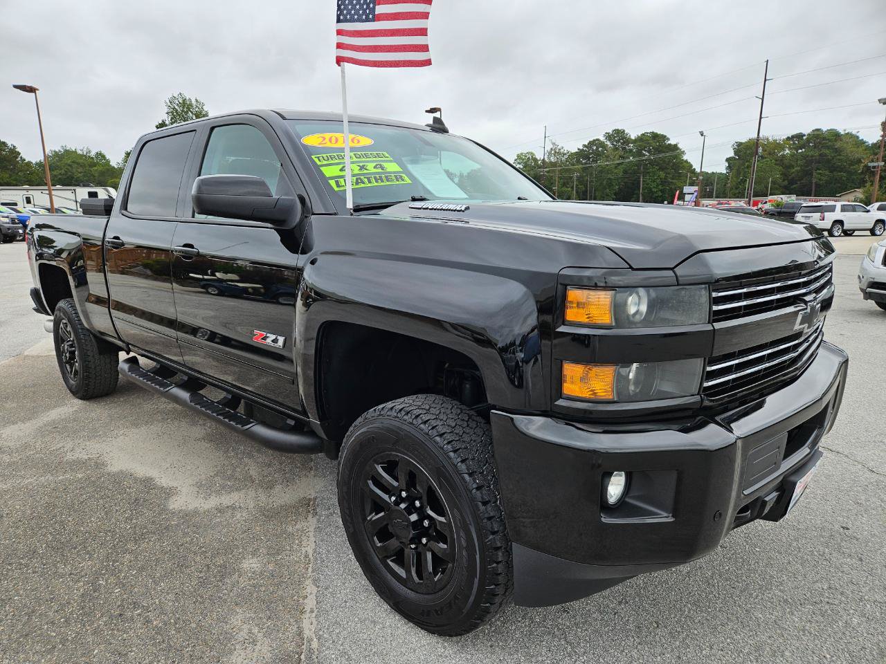 Used 2016 Chevrolet Silverado 2500 LT w/ Midnight Edition AWD/4WD image 8