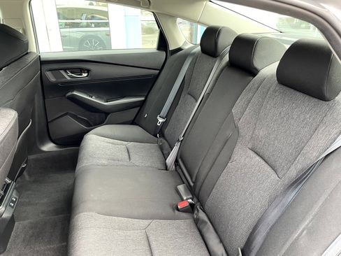 Used 2025 Honda Accord SE image 10