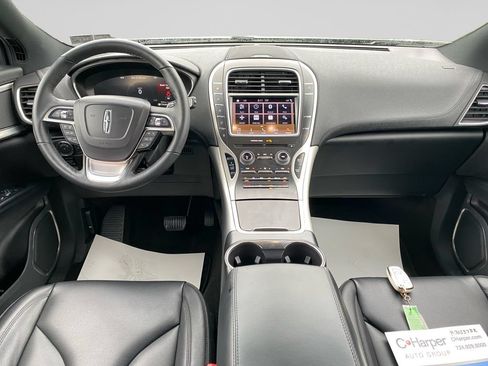 Used 2019 Lincoln Nautilus FWD image 20