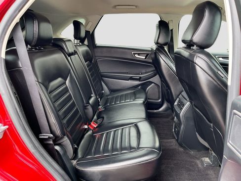Used 2020 Ford Edge SEL AWD/4WD image 26