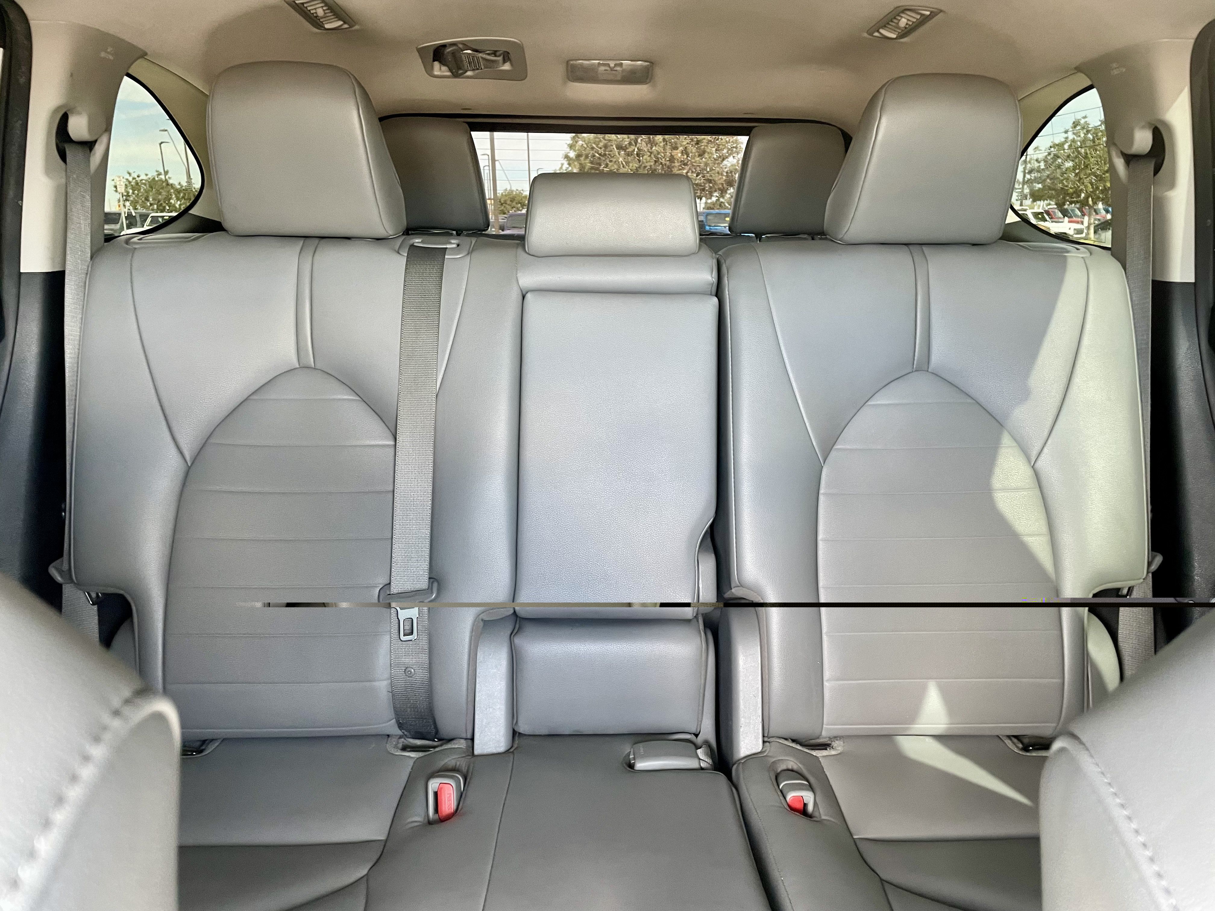 Used 2021 Toyota Highlander XLE AWD/4WD image 20