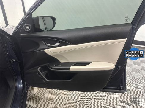 Used 2021 Honda Insight Touring image 15