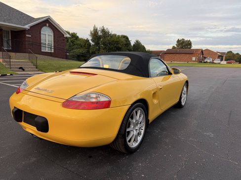 Used 2002 Porsche Boxster S RWD image 37
