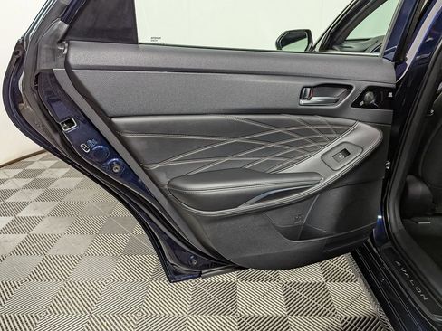 Used 2021 Toyota Avalon Limited w/ Advanced Safety Package image 40