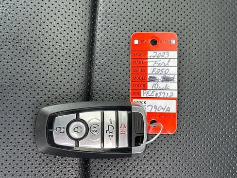Used 2023 Ford F250 Lariat w/ Chrome Package AWD/4WD image 43