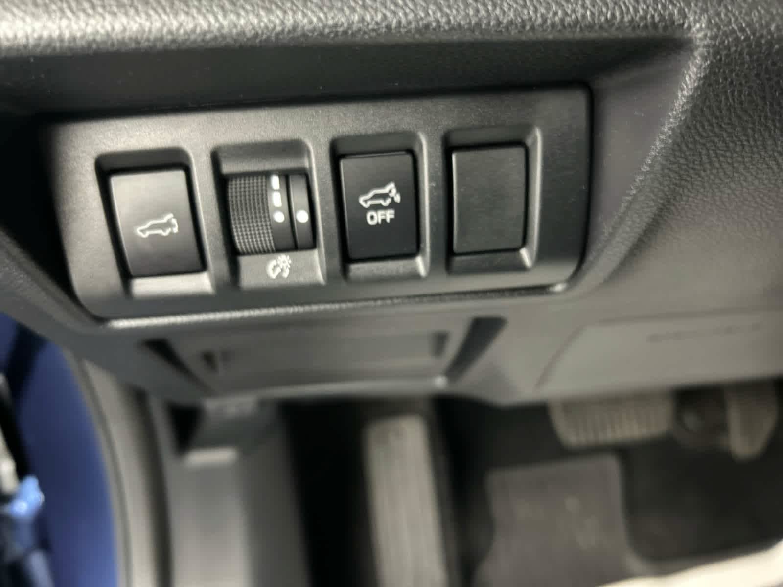 Used 2021 Subaru Outback Touring w/ Popular Package #2 AWD/4WD image 19