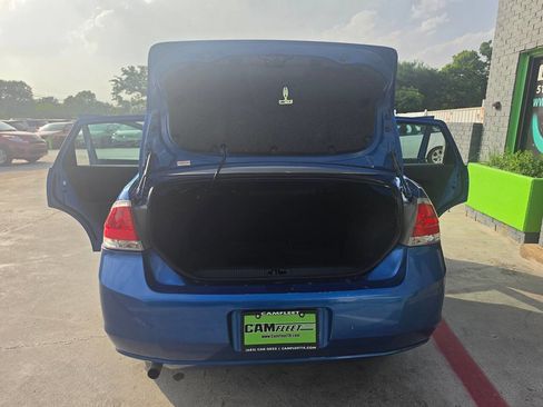 Used 2010 Ford Focus SE FWD image 25