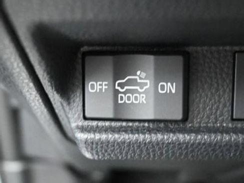 Used 2024 Toyota Tacoma SR5 RWD image 21