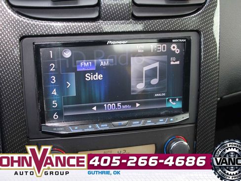 Used 2011 Chevrolet Corvette Grand Sport w/ Preferred Equipment Group image 31