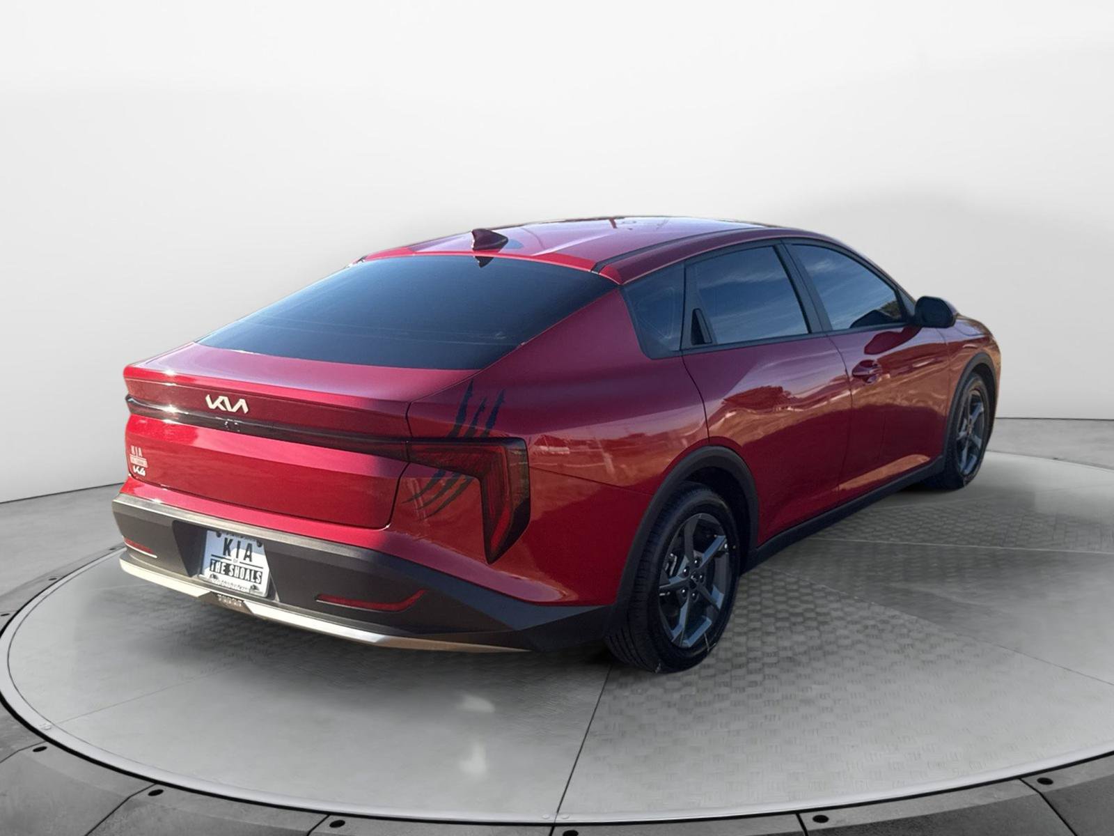 Used 2025 Kia K4 FWD image 2