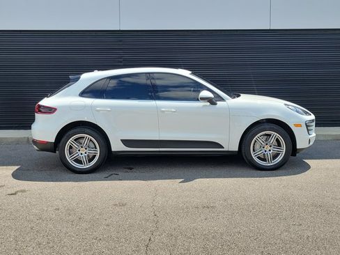 Certified 2015 Porsche Macan S AWD/4WD image 8
