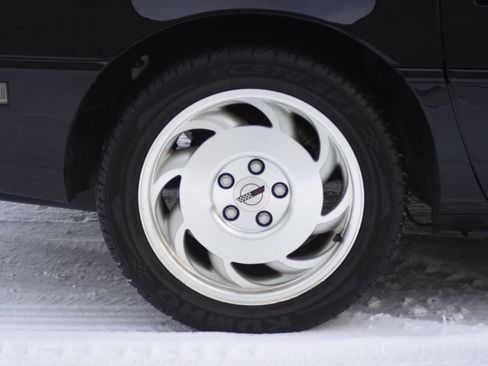 Used 1994 Chevrolet Corvette Convertible image 36