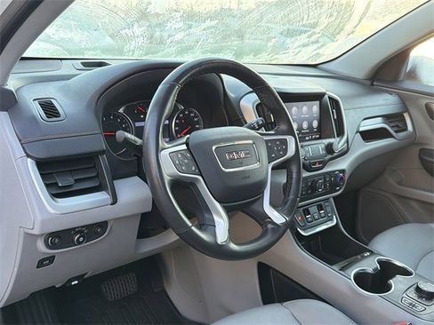 Used 2020 GMC Terrain SLT w/ Preferred Package image 10