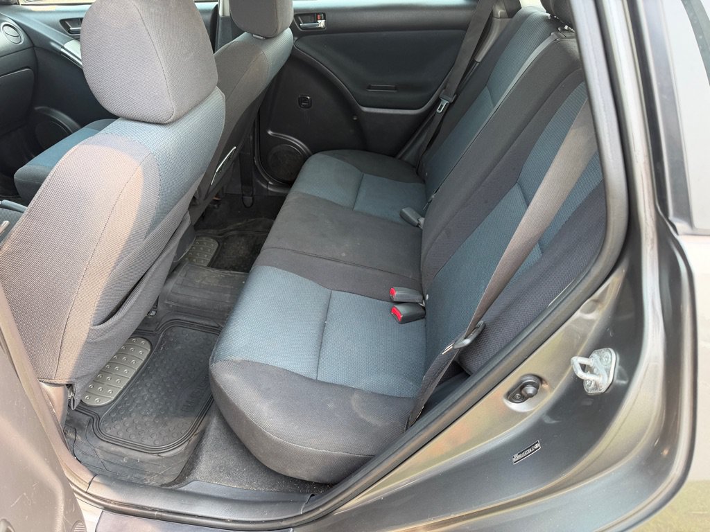 Used 2007 Toyota Matrix XR w/ Extra Value Pkg 2 FWD image 12